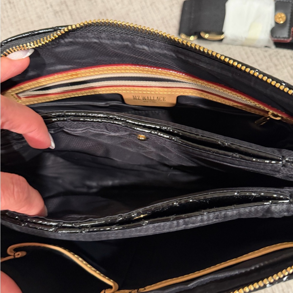 ⭐️ MZ WALLACE Crosby Pippa crossbody  Bag In Black Lacquer/gold NEW  3 straps - Picture 9 of 16